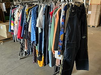Partij diverse kleding (156x) - afbeelding 1 van  13