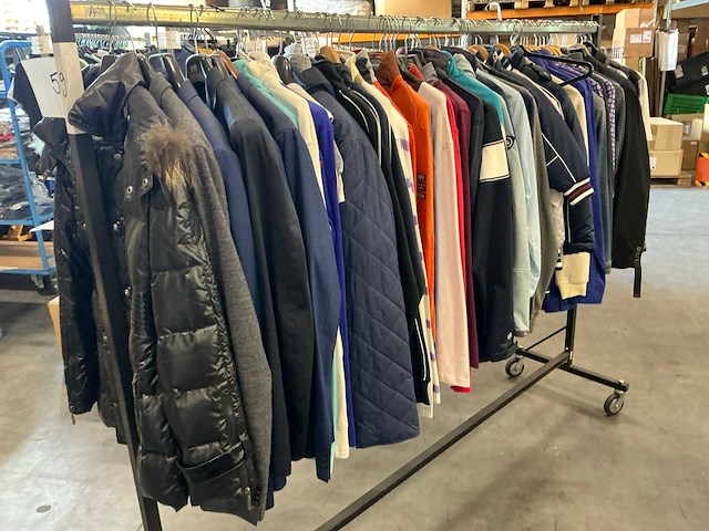 Partij diverse kleding (59x) - afbeelding 1 van  5