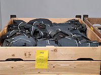 Partij diverse kleding en polo's - afbeelding 6 van  13