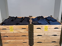 Partij diverse kleding - afbeelding 1 van  13