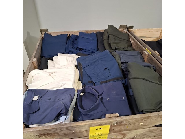 Partij diverse kleding - afbeelding 3 van  6