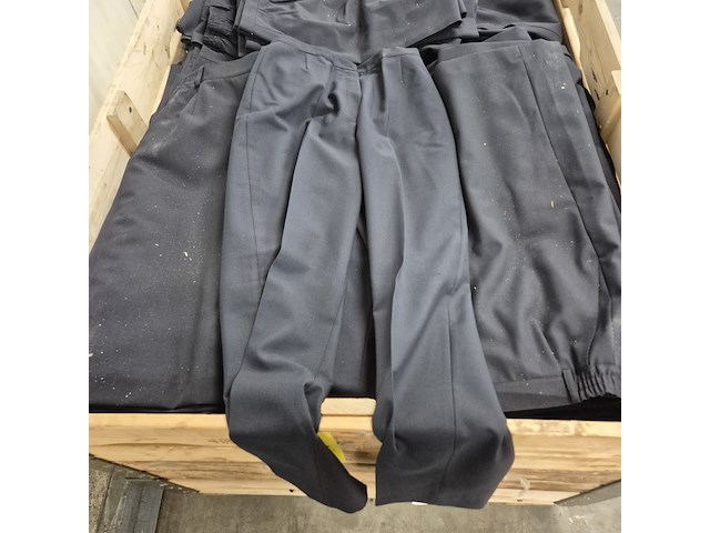 Partij diverse kleding - afbeelding 3 van  6