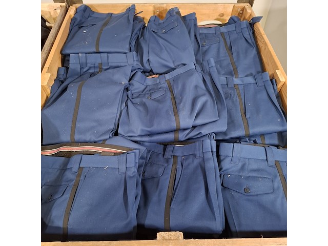 Partij diverse kleding - afbeelding 8 van  10