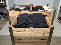 Partij diverse kleding - afbeelding 1 van  15