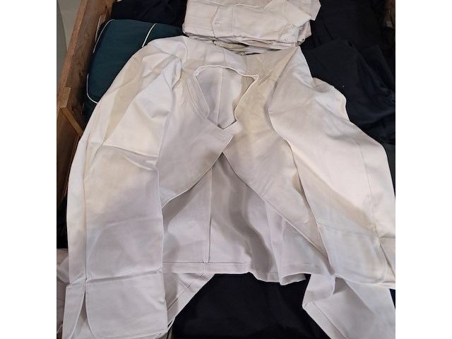 Partij diverse kleding - afbeelding 5 van  10