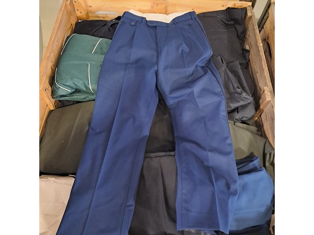 Partij diverse kleding - afbeelding 6 van  10