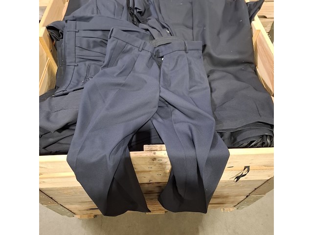Partij diverse kleding - afbeelding 9 van  15