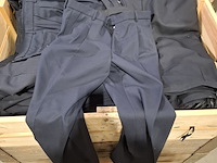Partij diverse kleding - afbeelding 9 van  15