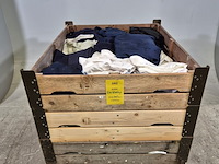 Partij diverse kleding - afbeelding 1 van  8