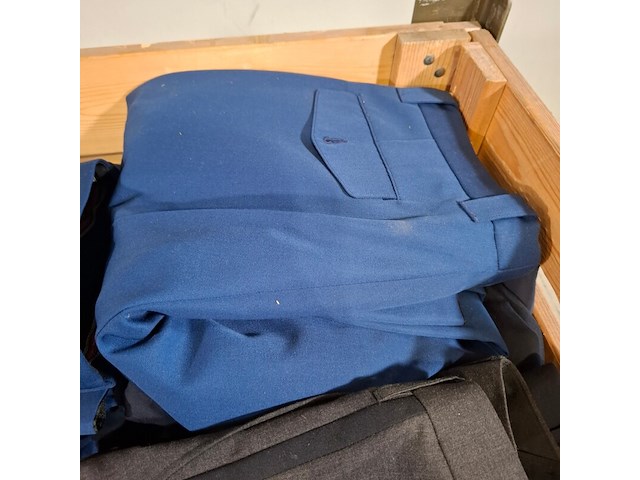 Partij diverse kleding - afbeelding 4 van  8