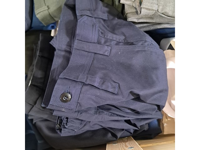 Partij diverse kleding - afbeelding 5 van  8