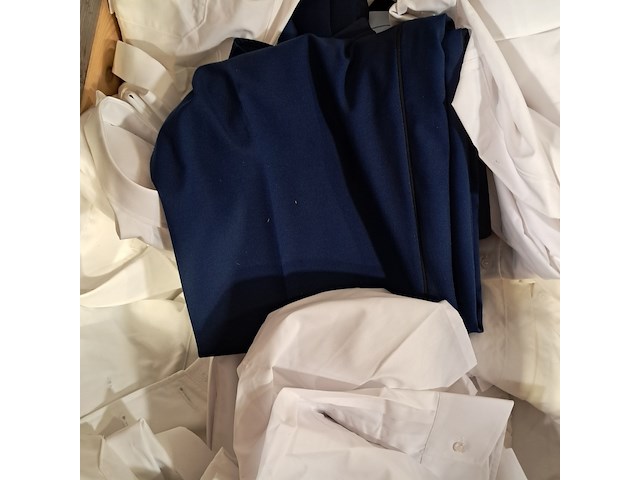 Partij diverse kleding - afbeelding 3 van  16