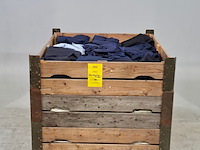 Partij diverse kleding - afbeelding 1 van  8
