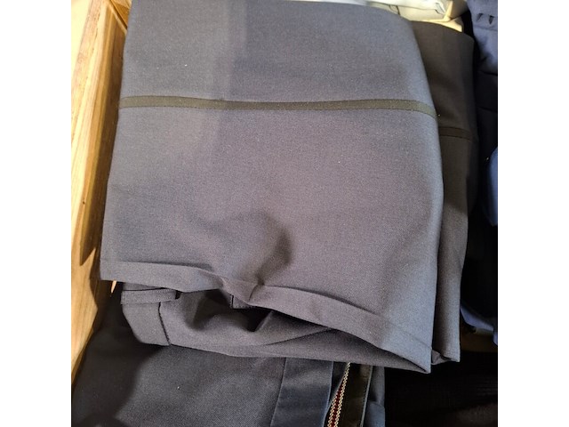 Partij diverse kleding - afbeelding 5 van  8