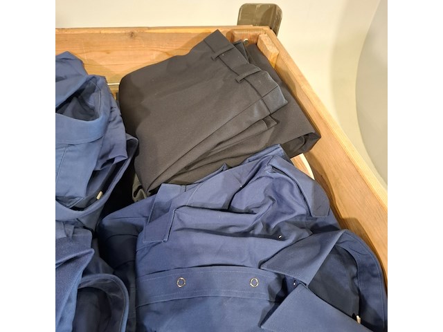 Partij diverse kleding - afbeelding 8 van  8