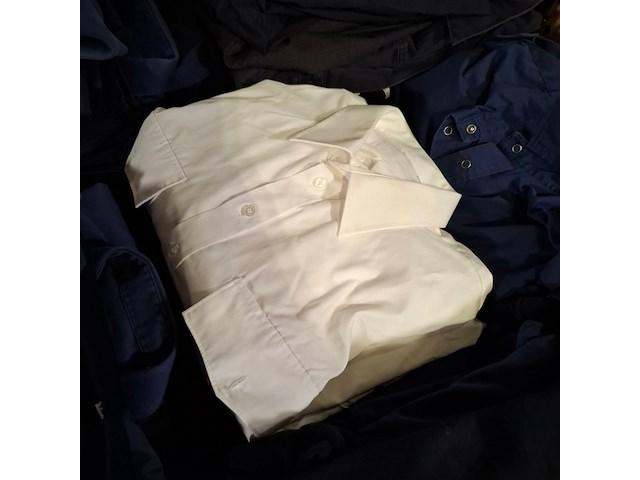 Partij diverse kleding - afbeelding 2 van  11