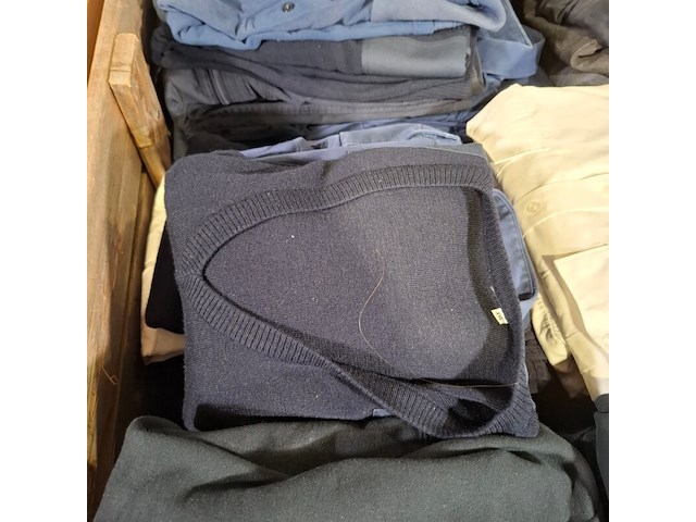 Partij diverse kleding - afbeelding 10 van  11