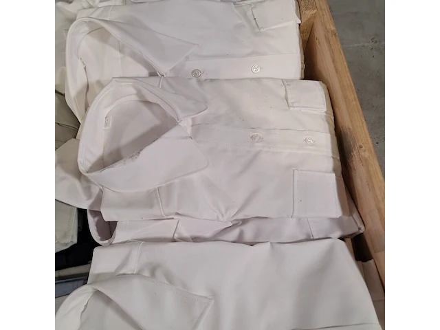 Partij diverse kleding - afbeelding 4 van  8