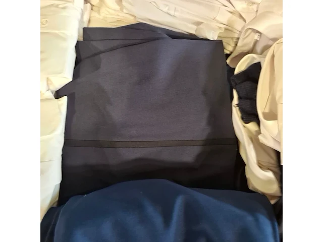 Partij diverse kleding - afbeelding 6 van  7