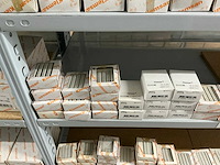 Partij diverse klemsan markeringsplaatjes (285x) verpakkingen - afbeelding 20 van  58