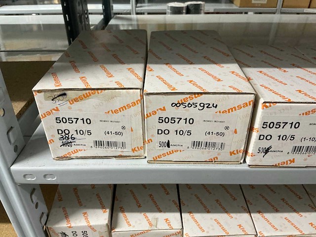 Partij diverse klemsan markeringsplaatjes (285x) verpakkingen - afbeelding 42 van  58