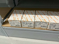 Partij diverse klemsan markeringsplaatjes (285x) verpakkingen - afbeelding 54 van  58