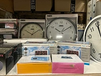 Partij diverse klokken/wekkers/radio’s (43x) - afbeelding 5 van  7