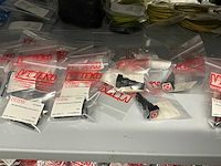 Partij diverse km drukknoppen/keuzeschakelaars/sig.lamp/sleutelschak./overige - afbeelding 18 van  18