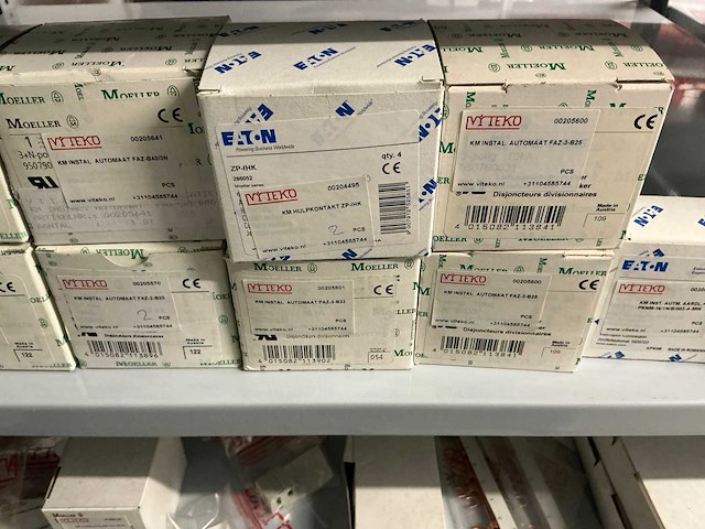 Partij diverse km instal automaat/stroomrails/aansluitklemmen/etc (239x) - afbeelding 8 van  23