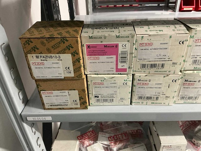 Partij diverse km instal automaat/stroomrails/aansluitklemmen/etc (239x) - afbeelding 10 van  23