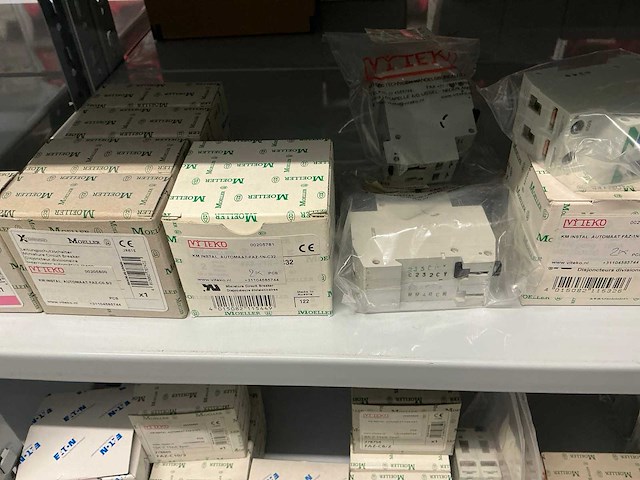 Partij diverse km instal automaten/overige (261x) - afbeelding 13 van  29