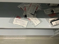 Partij diverse km schakelaars/sterpunt/hulprelais/etc (370x) - afbeelding 30 van  36