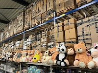 Partij diverse knuffels (63x)