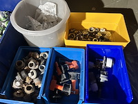 Partij diverse koppelingen in stapelbakken - afbeelding 4 van  6