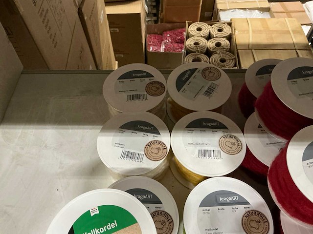 Partij diverse kragoart/packara/vivant/prasent rollen (226x) - afbeelding 6 van  11