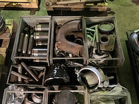 Partij diverse kramp aanlasdelen en koppelingen - afbeelding 2 van  3