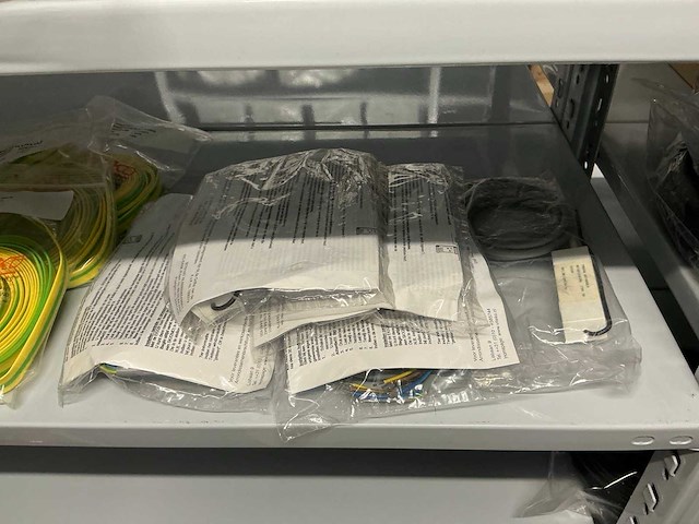 Partij diverse krimpkous/isolatiekous/etc (96x) - afbeelding 21 van  23