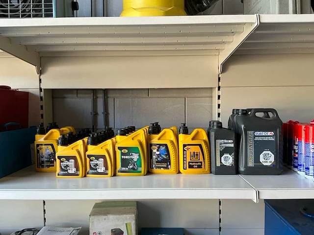 Partij diverse kroon oil & stabil oil producten (30x) - afbeelding 1 van  2