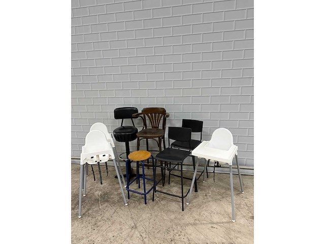 Partij diverse krukken en (kinder)stoelen - afbeelding 3 van  4