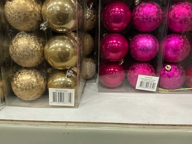 Partij diverse kunstkerstballen 6cm 24/set (83 sets) - afbeelding 7 van  7