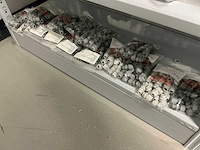 Partij diverse kunstof moeren/wurgwartels/reduceerringen/etc - afbeelding 27 van  30