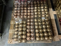 Partij diverse kunstofkerstballen 24/verpakking (36 verpakkingen.) - afbeelding 2 van  5