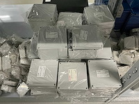 Partij diverse kunststof kasten (339x) - afbeelding 6 van  29