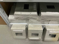 Partij diverse kunststof kasten (41x) - afbeelding 10 van  23