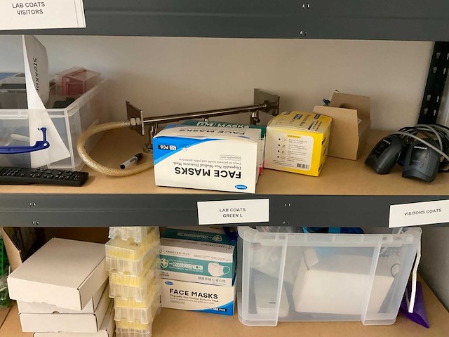 Partij diverse lab benodigdheden - afbeelding 4 van  9