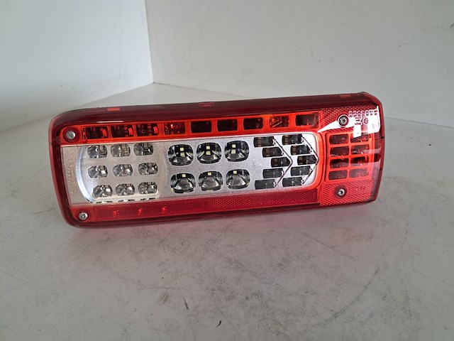 Partij diverse lampen en andere elektronica - afbeelding 7 van  11