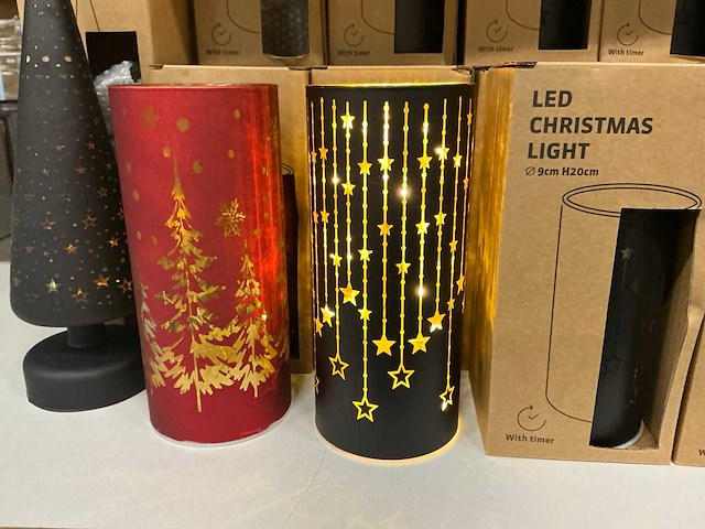 Partij diverse led christmas lights h20&30cm with timer (34x) - afbeelding 4 van  5