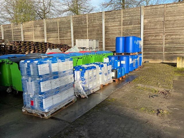 Partij diverse lege emballage - afbeelding 1 van  4