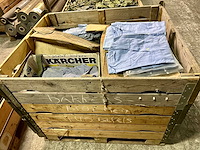 Partij diverse legerkleding - afbeelding 1 van  5