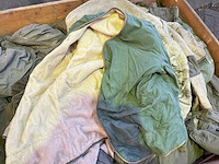 Partij diverse legerkleding - afbeelding 2 van  3